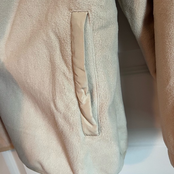 Brand new! Never worn. Fleece jacket. 2XL - Picture 8 of 9